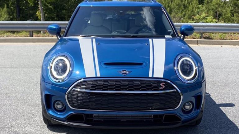 2022 Mini Cooper Clubman Front in Blue